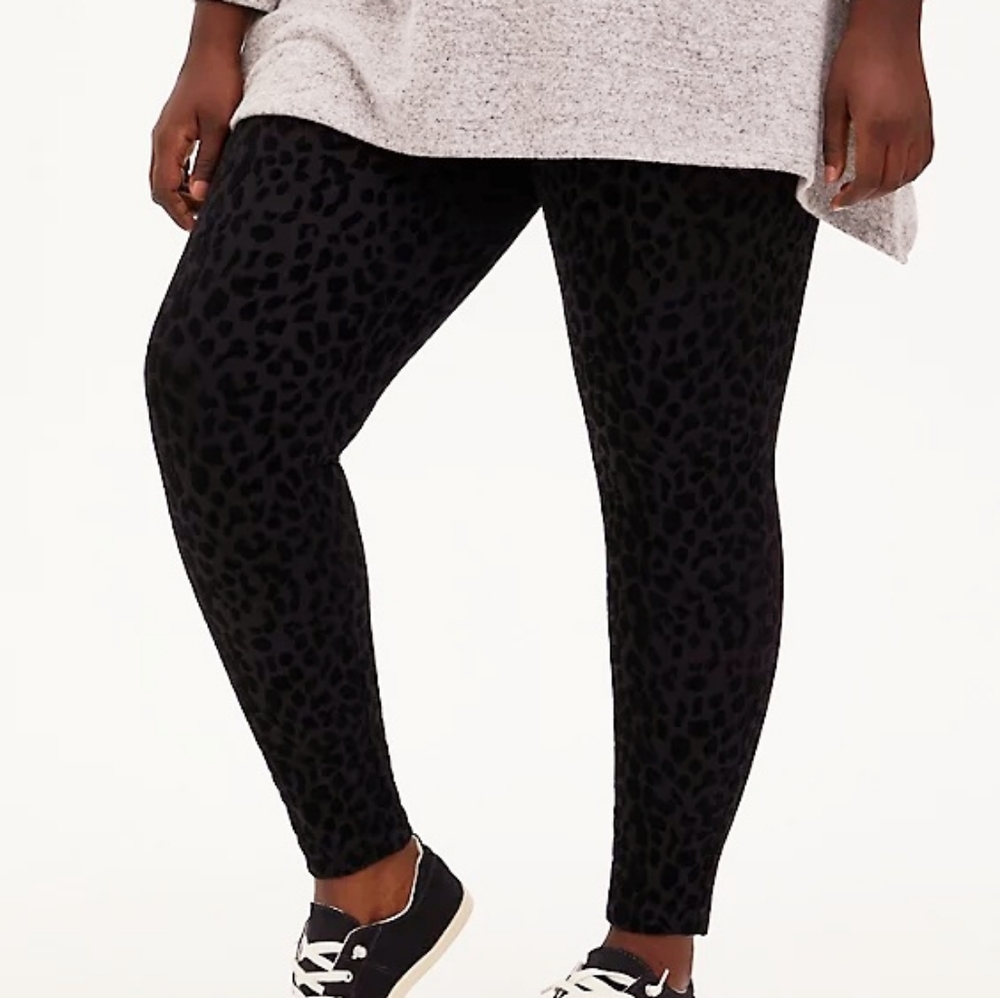Torrid Leopard Pull-on Slim Fix Pixie Pants